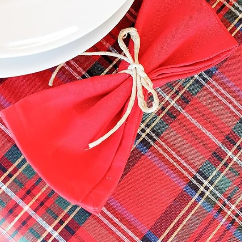 Tovaglia Natalizia Tartan Elegante, Tessuto Tinto in Filo con lavorazioni in Lurex
